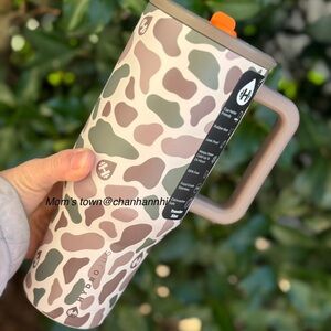 Hydrojug 32oz tumbler Duck Camo